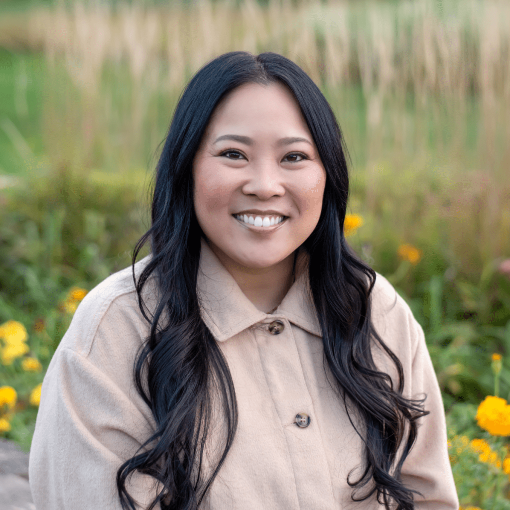 Hope Tharp, Intake Coordinator
